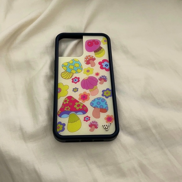 Wildflowers Accessories - wildflower phone case